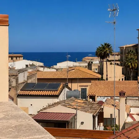 Bed & Breakfast Calamurn Ortigia